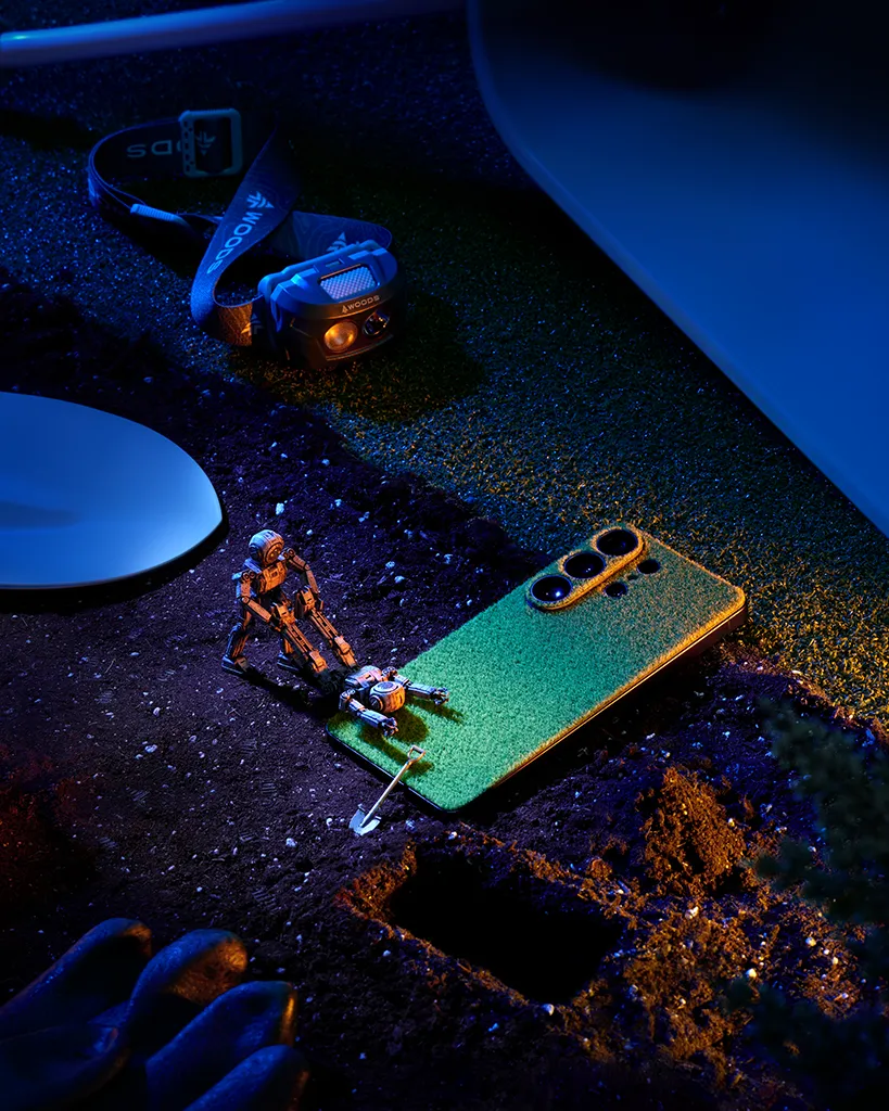 Touch Grass Galaxy S26 Ultra